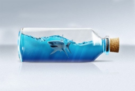 Photoshop创意合成玻璃瓶中的鲨鱼