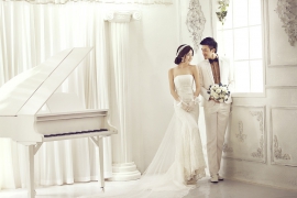 Photoshop打造唯美温馨的韩系暖色室内婚片