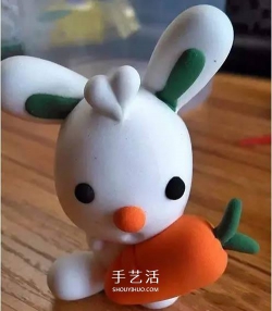 抱胡萝卜的小白兔超轻粘土手工制作图解