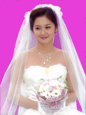0c9867385bc2d5ea51c4ce0625359879 利用Photoshop通道为婚纱抠图简易教程