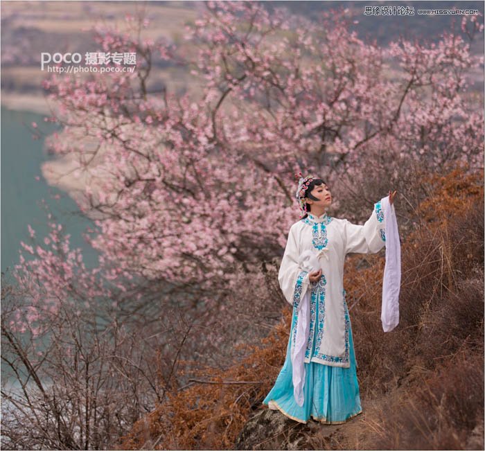 Photoshop调出外景写真片唯美的古典风格,PS教程,素材中国 www.sccnn.com