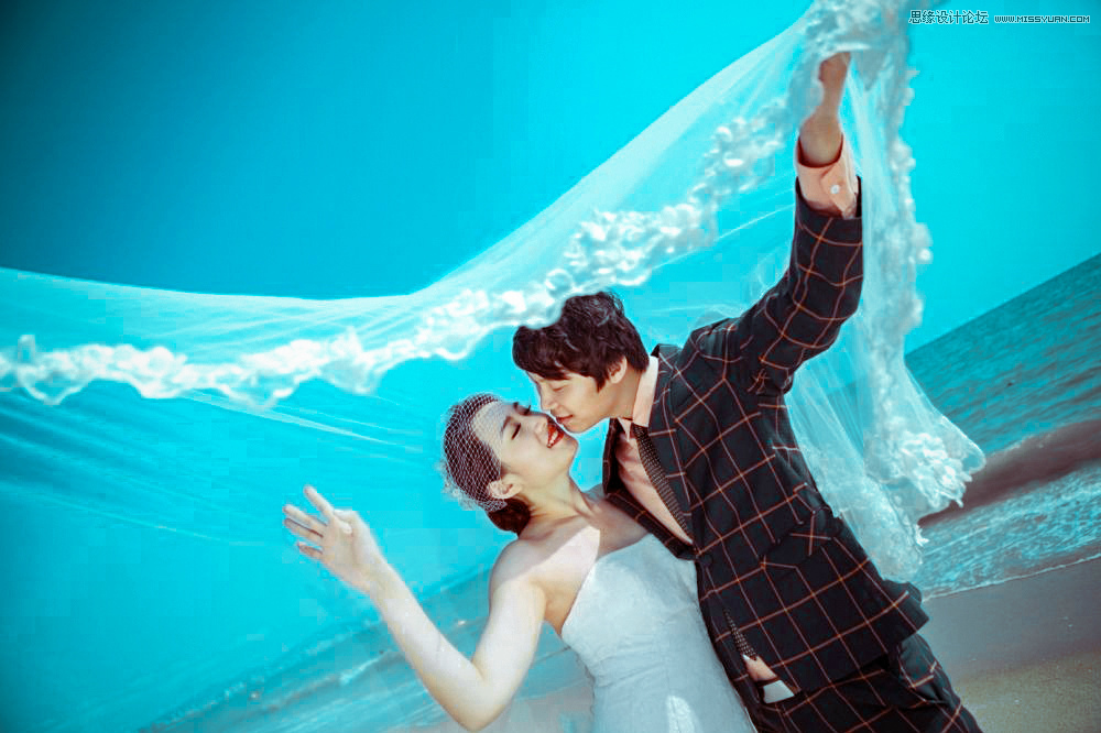 Photoshop调出外景婚片时尚蓝色风格,PS教程