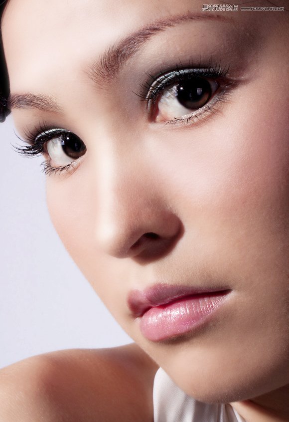 Photoshop给美女头像淡淡的磨皮处理,PS教程,素材中国