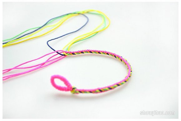 小女孩手绳的编法 多彩手绳编织DIY图解-设计