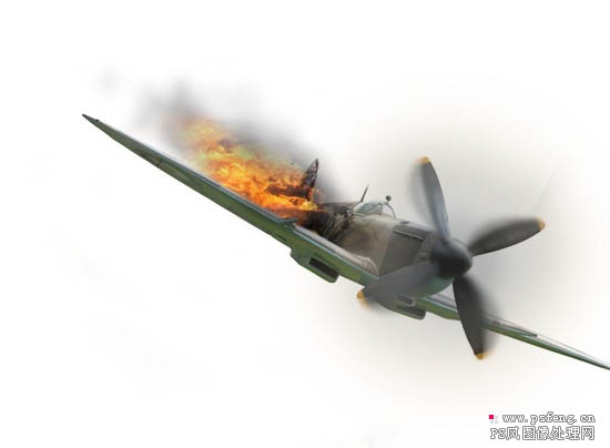 PS合成燃烧下坠的老式战斗飞机图片