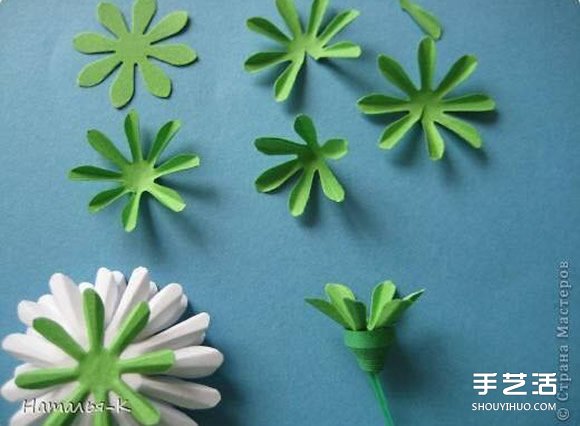 手工菊花制作方法过程 卡纸菊花的做法图解_折