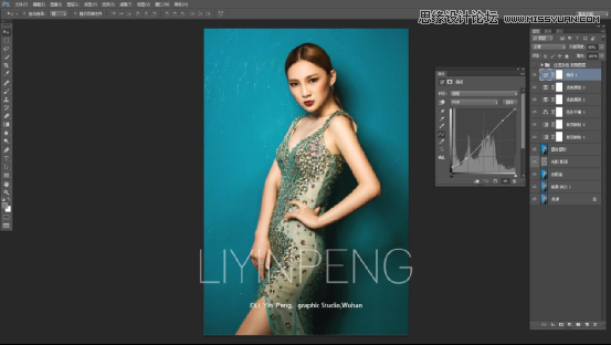 Photoshop调出室内人像照片唯美的时尚大片效果,PS教程,素材中国网