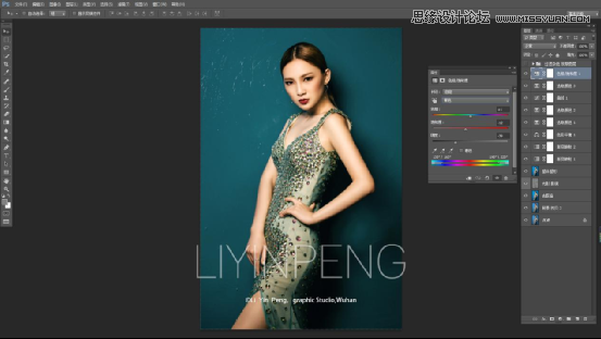 Photoshop调出室内人像照片唯美的时尚大片效果,PS教程,素材中国网