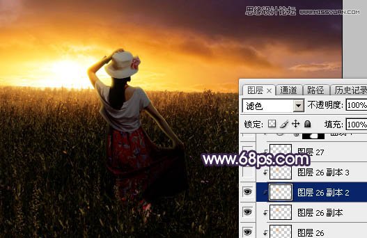 Photoshop给草原上的美女添加夕阳美景效果,PS教程,素材中国网