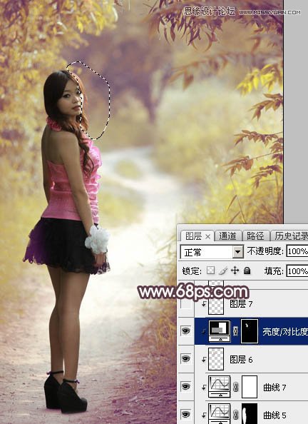 Photoshop调出公园女孩秋季暖色艺术效果,PS教程,素材中国网