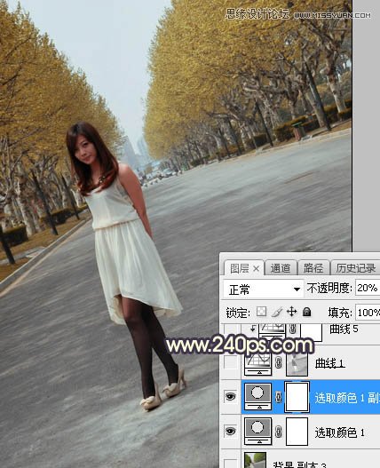 Photoshop调出马路上女孩金色夕阳美景效果,PS教程,素材中国网