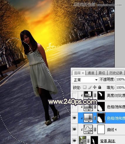 Photoshop调出马路上女孩金色夕阳美景效果,PS教程,素材中国网