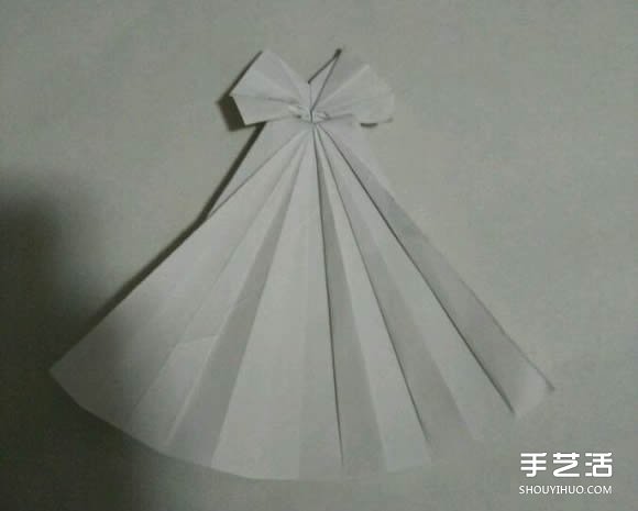 折纸婚纱_鸢一折纸婚纱