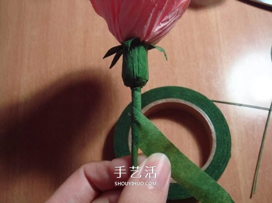 diy纸藤玫瑰花图解教程纸藤制作玫瑰的步骤