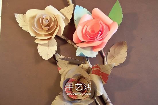 卡纸玫瑰花的做法图解简单彩色纸玫瑰制作