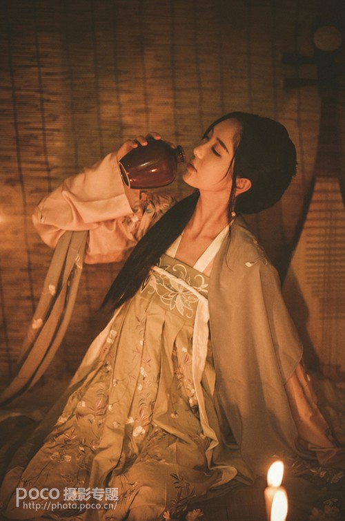 如何拍摄复古风格的夜景人像照片,PS教程,利发国际网