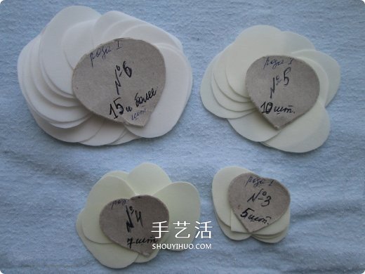 海绵纸手工制作玫瑰花的方法 逼真到难分真假！ -  