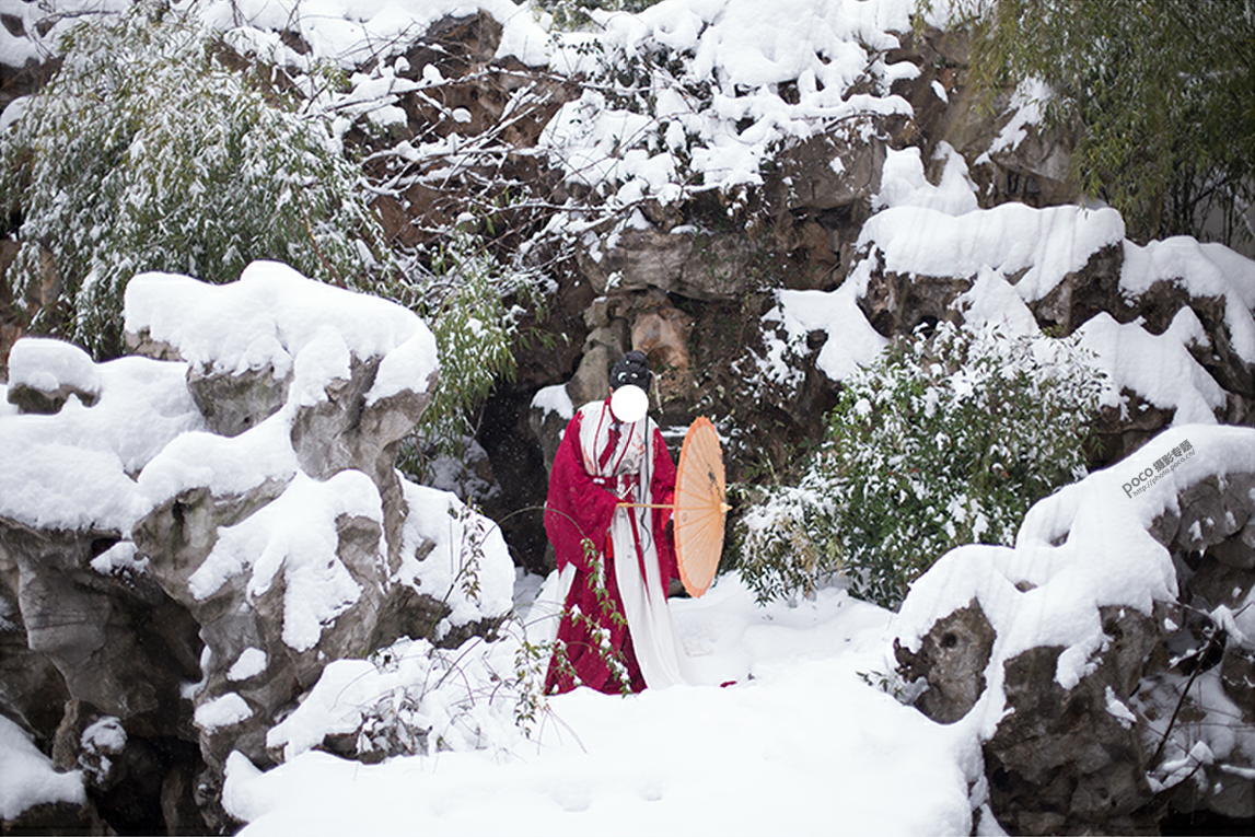 Photoshop调出冷色风格的冬季雪景照片,PS教程,素材中国网